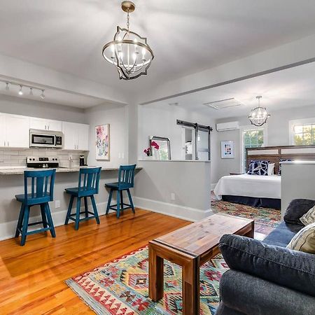 Mckenize Guest House: Marble Falls Suite 1 Bd, 1Ba Eksteriør billede